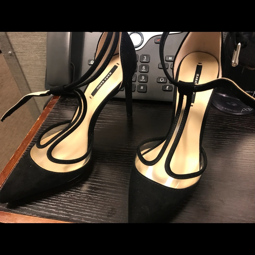 Zara black pump